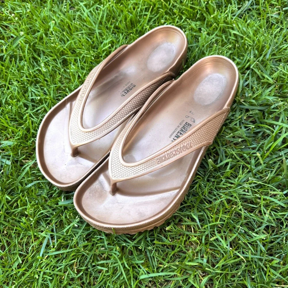 Birkenstock honolulu essentials